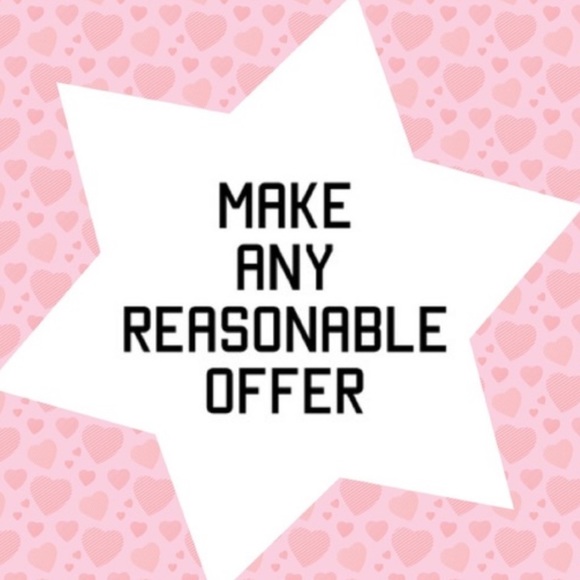 MEDJINE CLOSET IS GOING LIVE!! Like This Flyer To Be Notified Whenever I Go Live - Picture 9 of 15